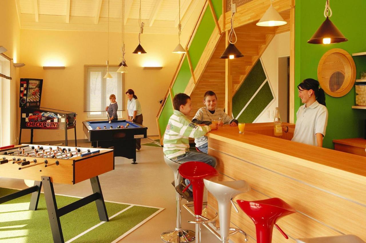 Resort Dorfhotel Boltenhagen Boltenhagen ภายนอก รูปภาพ
