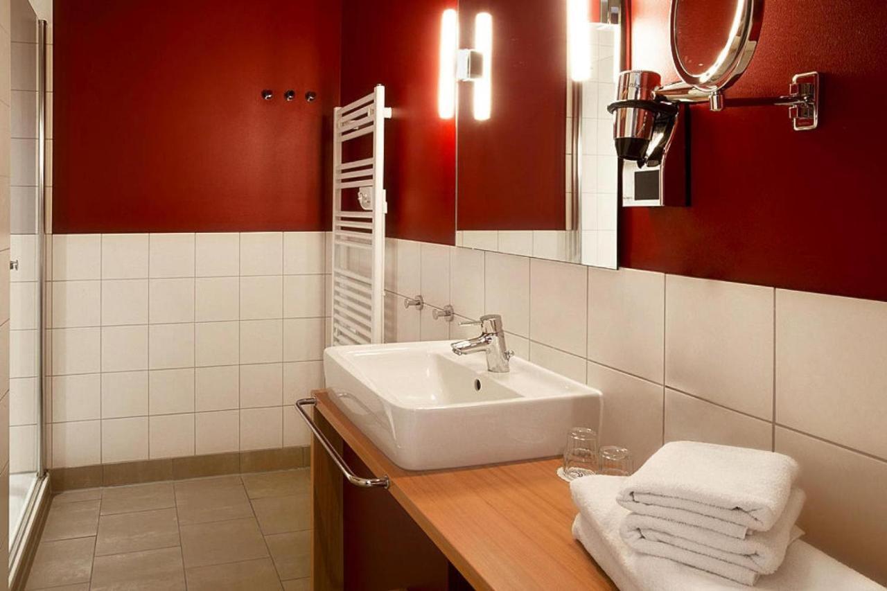 Resort Dorfhotel Boltenhagen Boltenhagen ภายนอก รูปภาพ
