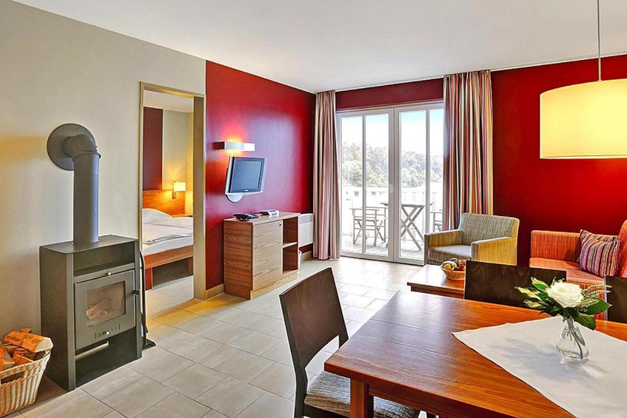 Resort Dorfhotel Boltenhagen Boltenhagen ภายนอก รูปภาพ