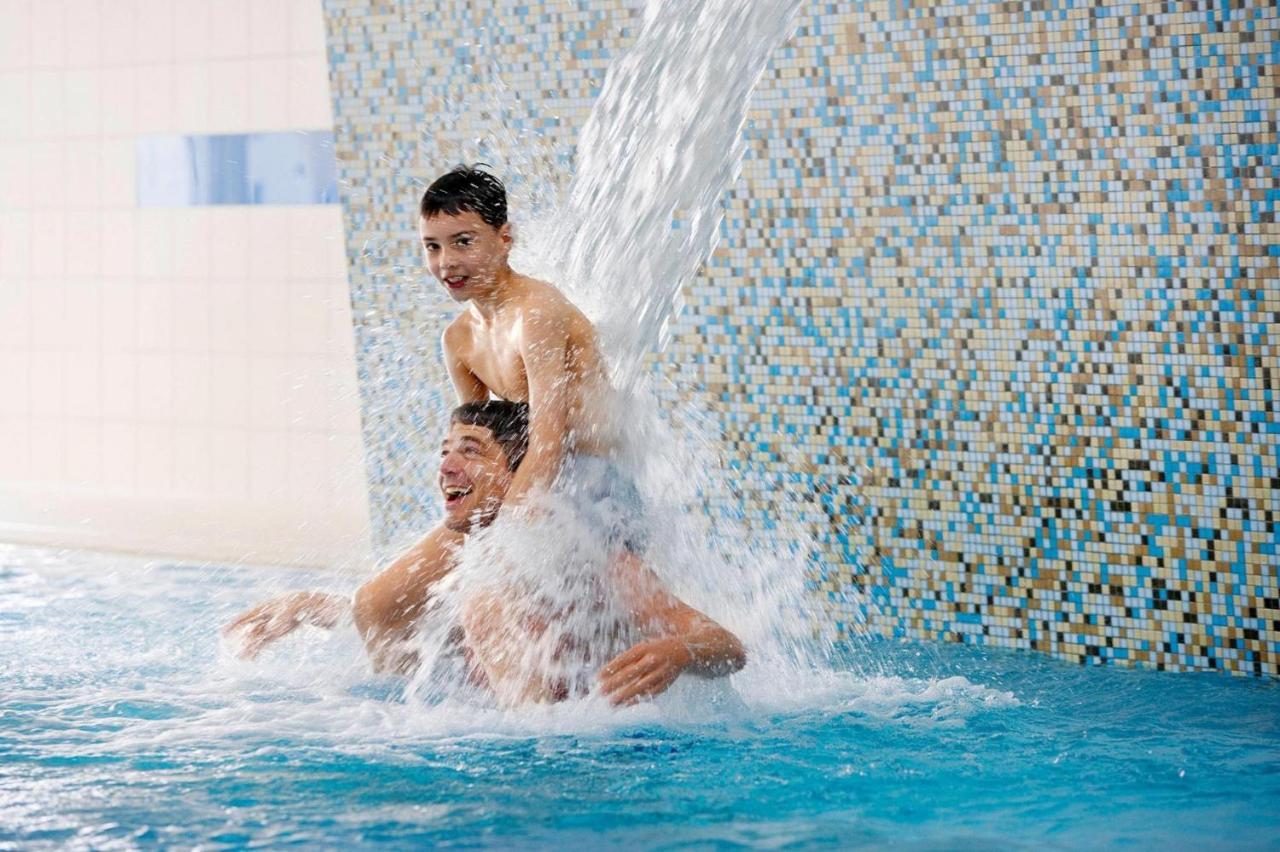 Resort Dorfhotel Boltenhagen Boltenhagen ภายนอก รูปภาพ